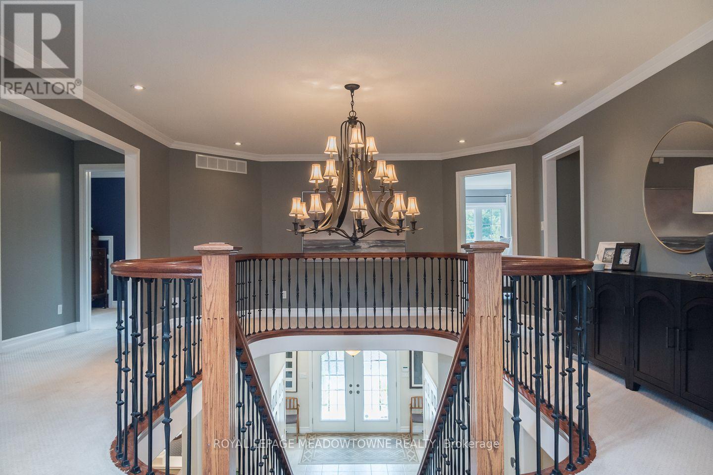 4215 Ennisclare Drive, Milton, Ontario  N0B 2K0 - Photo 18 - W13698120