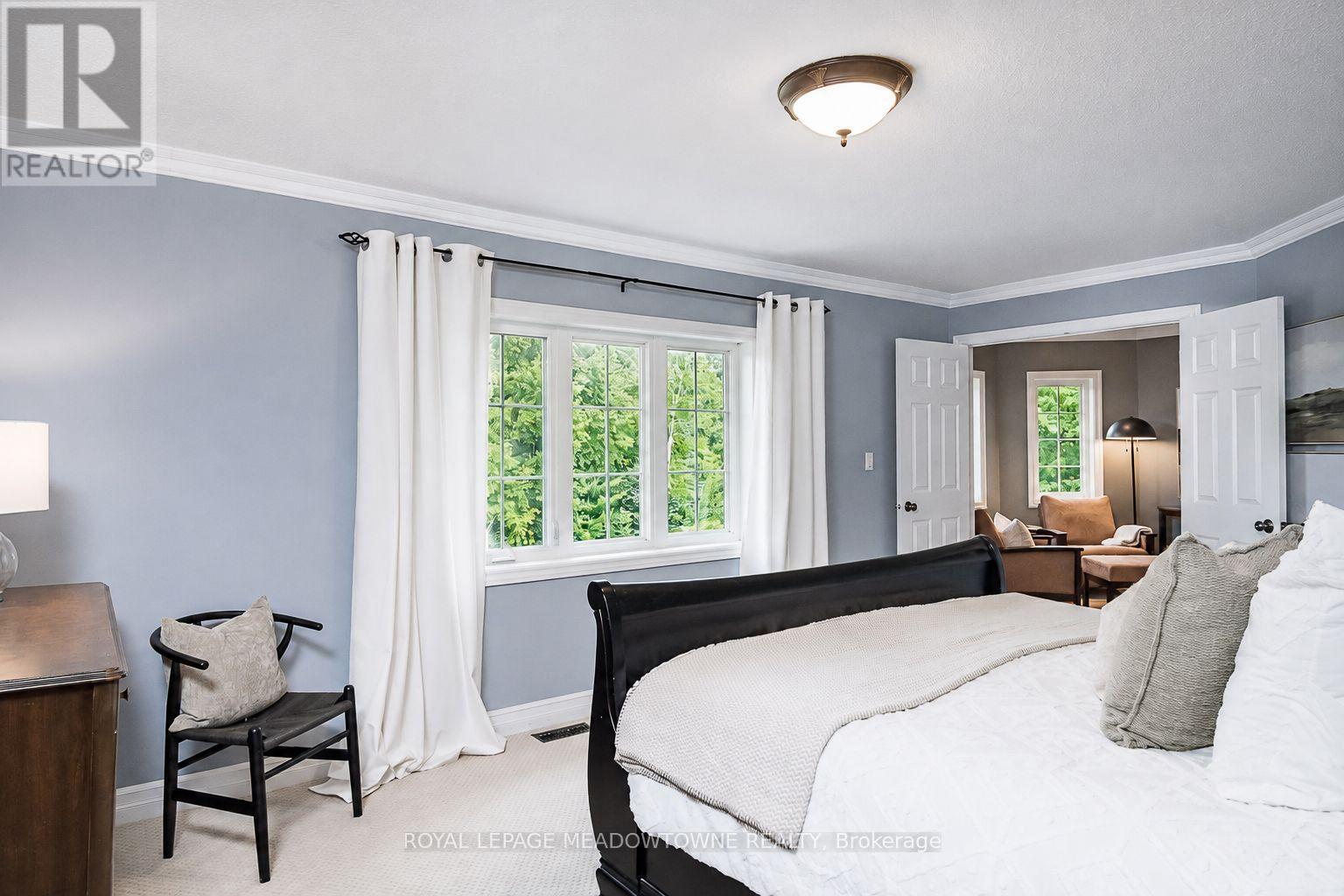 4215 Ennisclare Drive, Milton, Ontario  N0B 2K0 - Photo 20 - W13698120