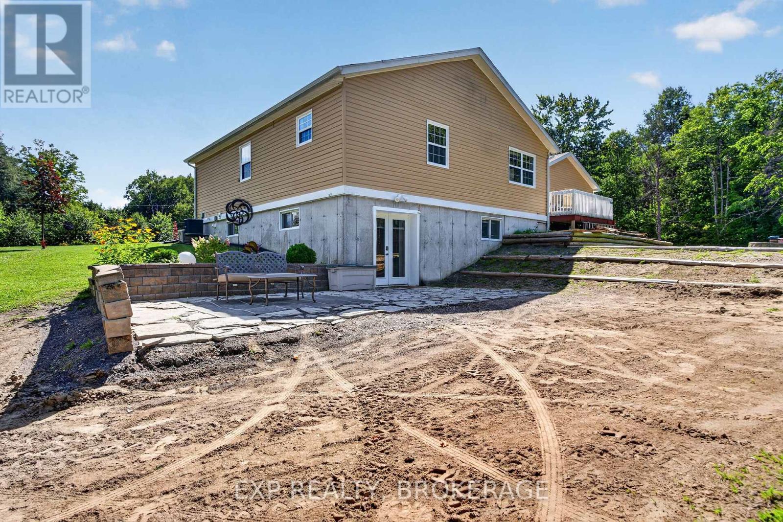 3288 Long Lake Road, Frontenac, Ontario  K0H 2E0 - Photo 33 - X13698928