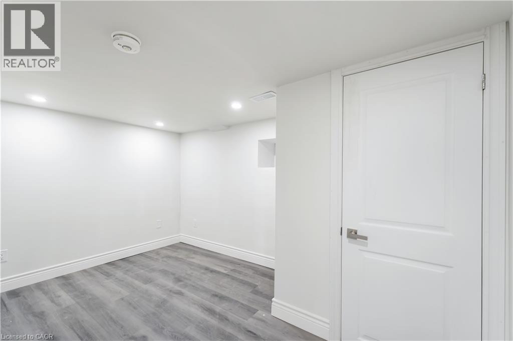 18 Mountain Street Unit# 3, Grimsby, Ontario  L3M 3J8 - Photo 8 - 40857512