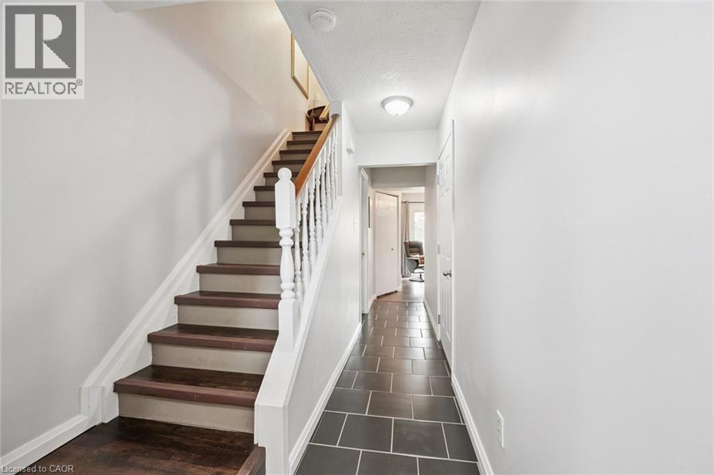 38 Harris Avenue Unit# A, Brantford, Ontario  N3R 2E9 - Photo 6 - 40857447
