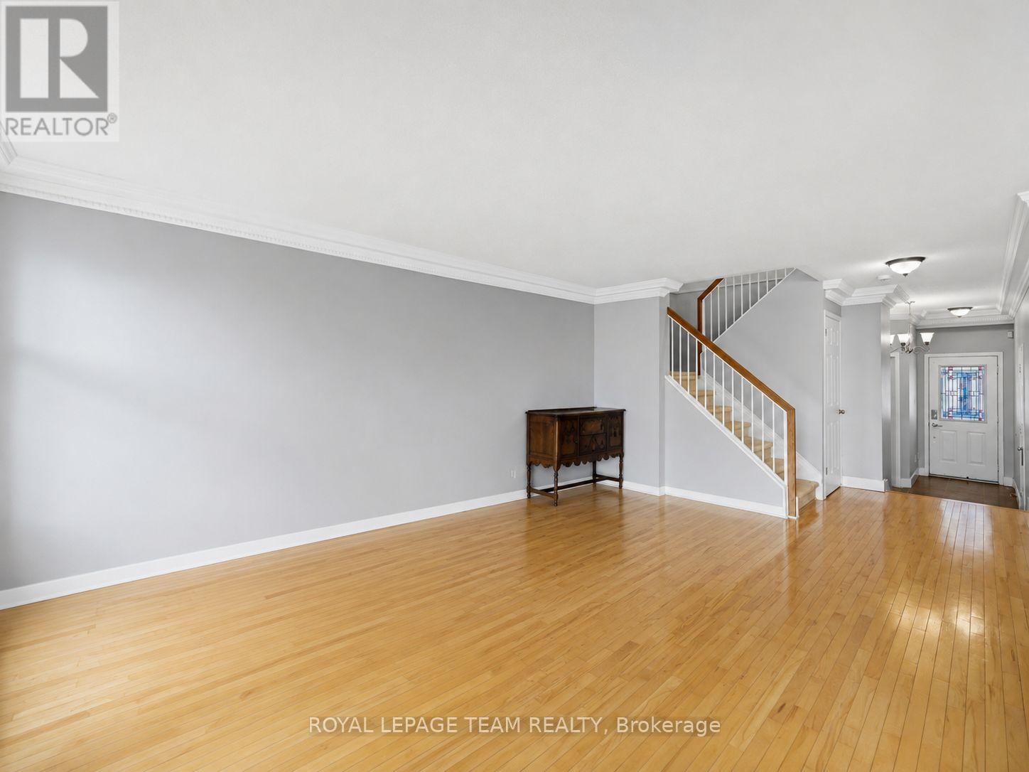 25 Oldfield Street, Ottawa, Ontario  K2G 6S8 - Photo 11 - X13699902