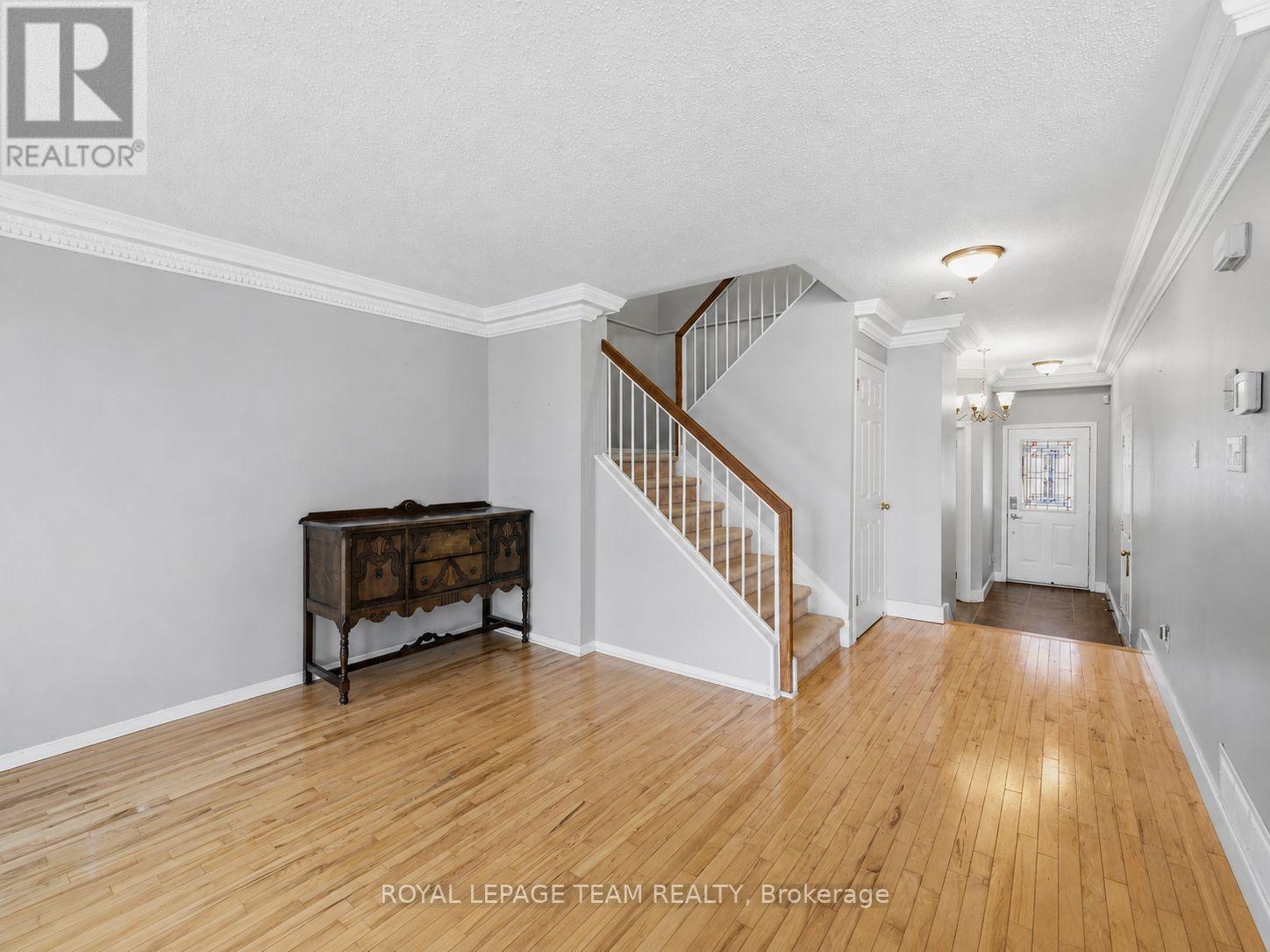 25 Oldfield Street, Ottawa, Ontario  K2G 6S8 - Photo 10 - X13699902