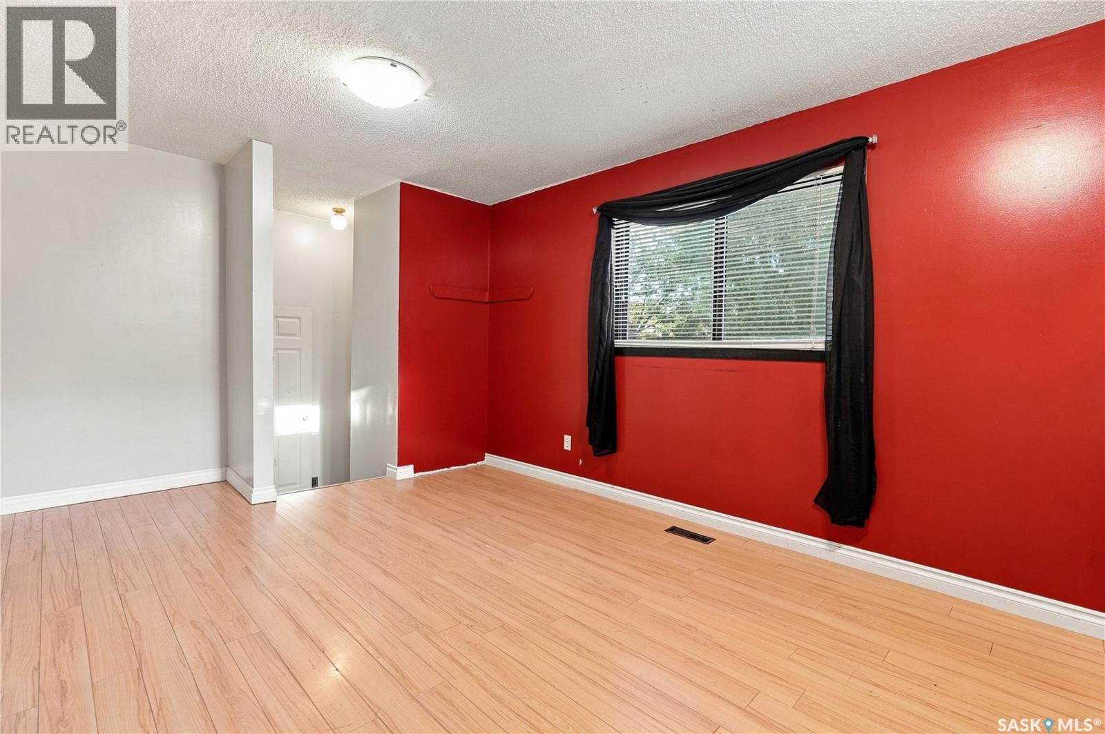 5907 Hague Crescent, Regina, Saskatchewan  S4X 3K6 - Photo 14 - SK046127