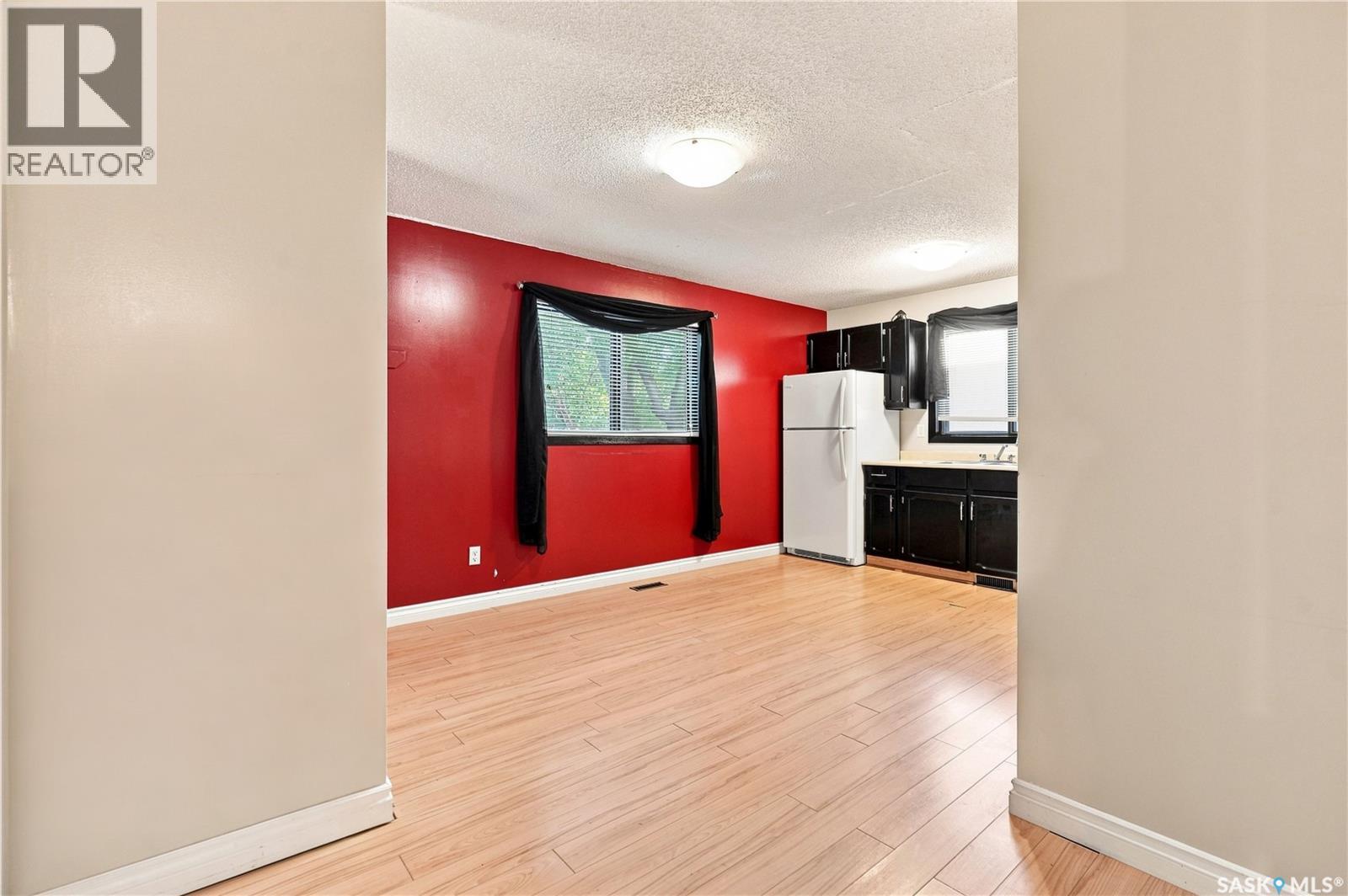 5907 Hague Crescent, Regina, Saskatchewan  S4X 3K6 - Photo 8 - SK046127