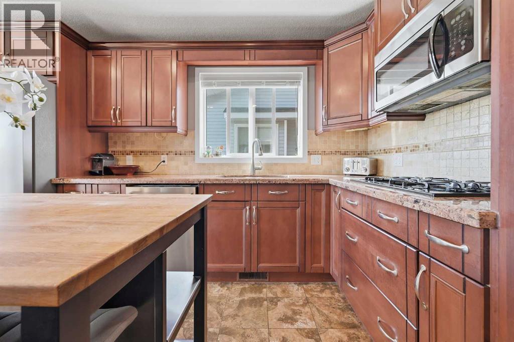 163 Macewan Meadow Way Nw, Calgary, Alberta  T3K 3J1 - Photo 8 - A2327849