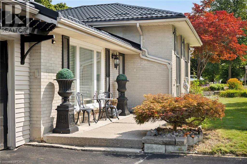 285 Stonybrook Drive, Kitchener, Ontario  N2M 4L8 - Photo 6 - 40856997