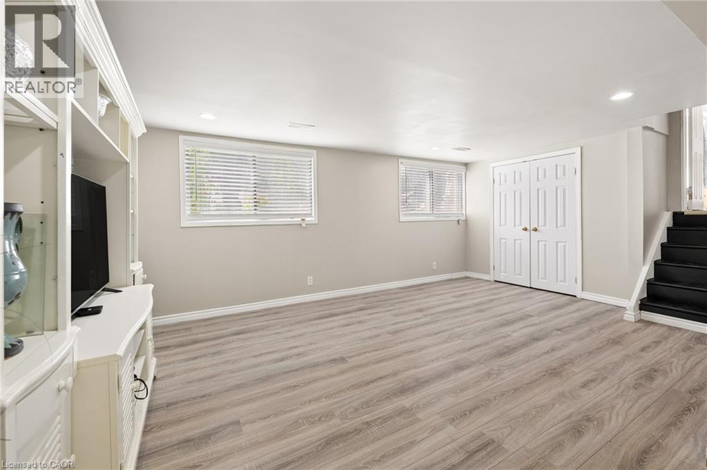 285 Stonybrook Drive, Kitchener, Ontario  N2M 4L8 - Photo 23 - 40856997