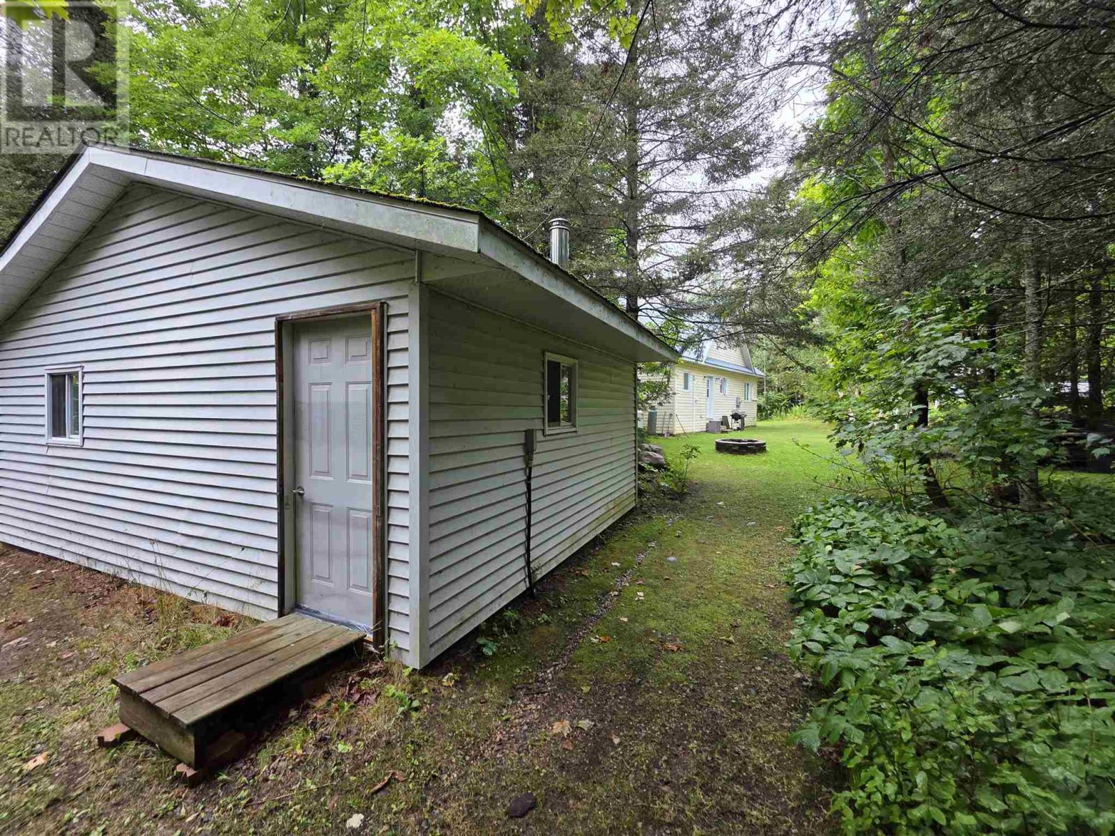 5383 Ellwood Blvd, Hilton, Ontario P0R 1G0 - Photo 6 - SM262265