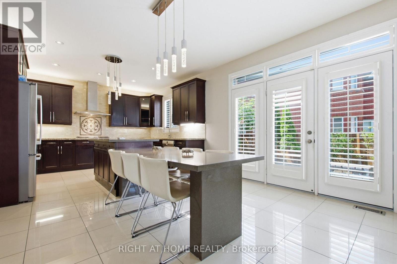 4713 Thomas Alton Boulevard, Burlington, Ontario  L7M 0K5 - Photo 8 - W13699974