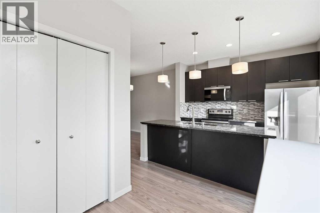 209 Copperpond Row SE, Calgary, Alberta  T2Z 1H2 - Photo 19 - A2339069