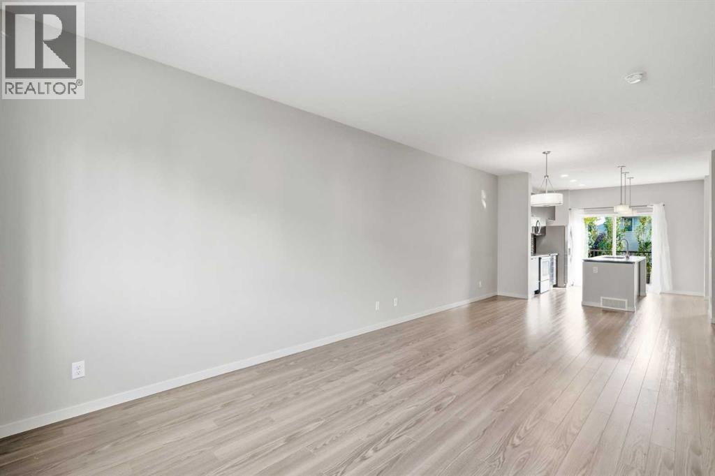 209 Copperpond Row SE, Calgary, Alberta  T2Z 1H2 - Photo 8 - A2339069