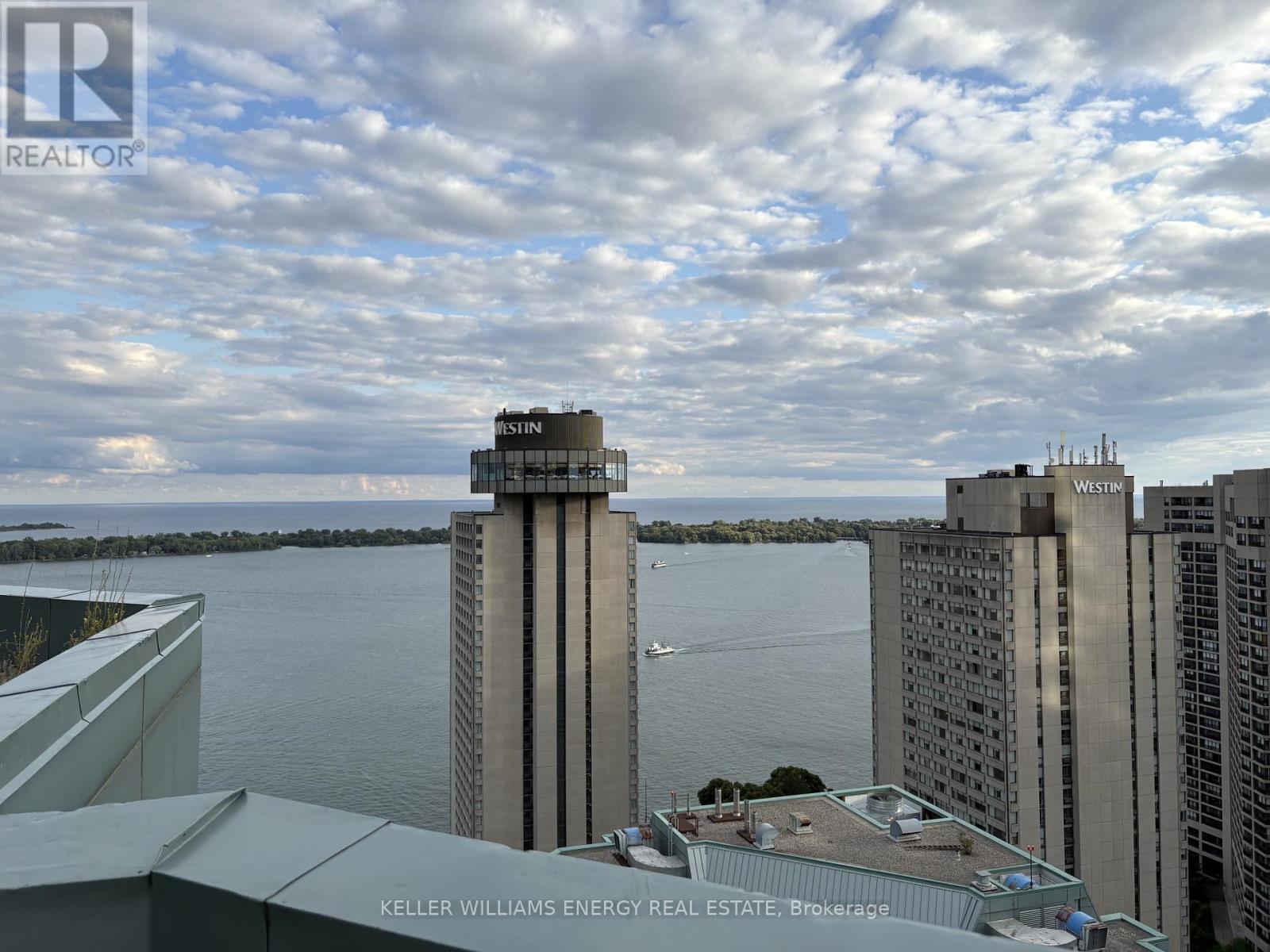 1604 - 10 Yonge Street, Toronto, Ontario M5E 1R4 - Photo 37 - C13700396