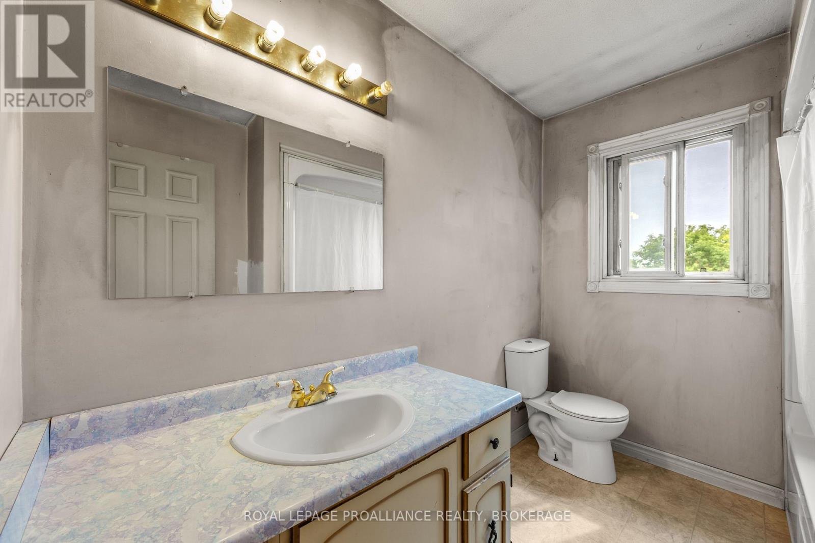 3298 Perth Road, South Frontenac, Ontario  K0H 1X0 - Photo 16 - X13700564