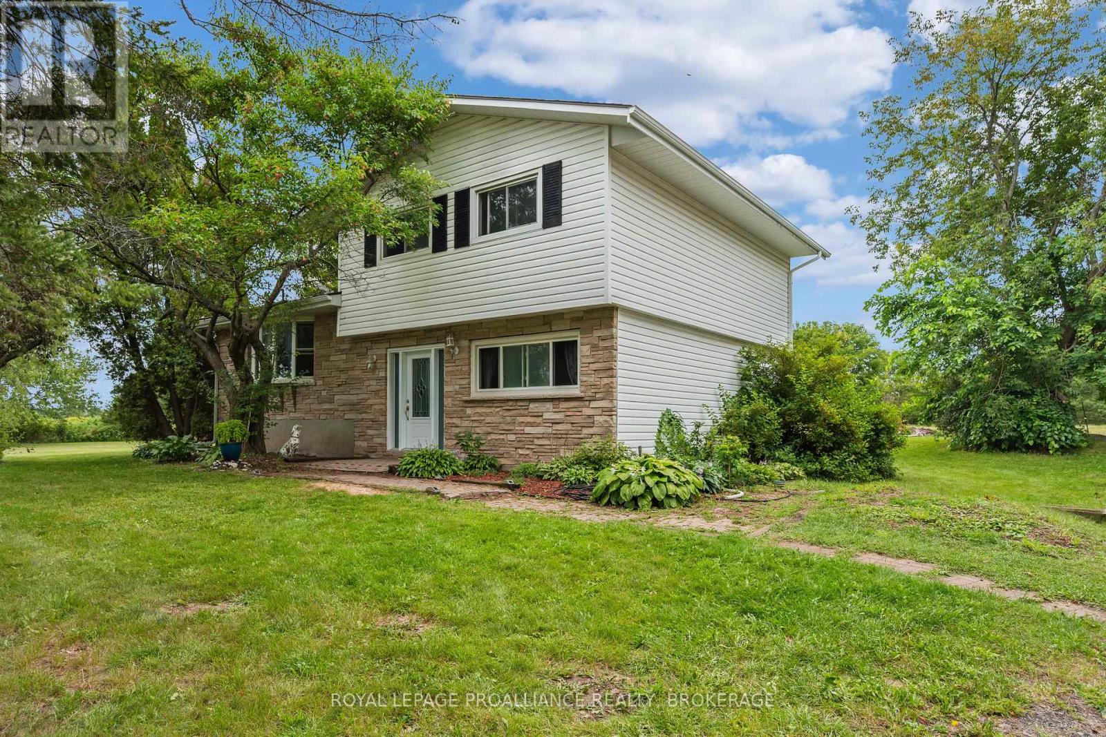 3298 Perth Road, South Frontenac, Ontario  K0H 1X0 - Photo 3 - X13700564