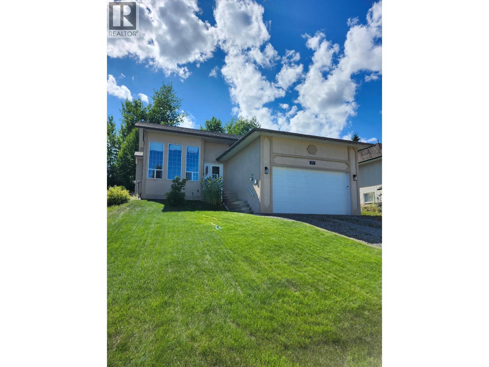 3291 St Frances Crescent, Prince George, British Columbia  V2N 5A3 - Photo 1 - R3157815