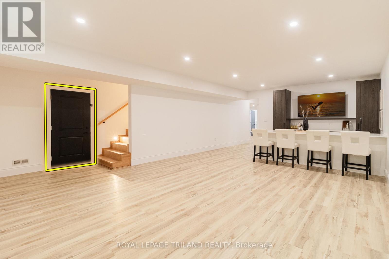 10175 Merrywood Drive, Lambton Shores, Ontario  N0M 1T0 - Photo 32 - X13700572