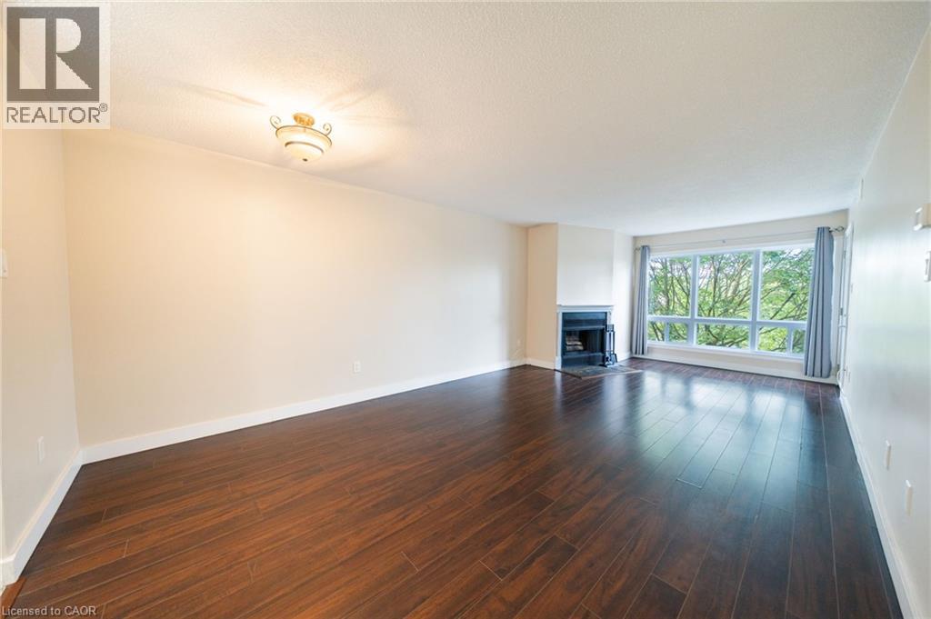 15 Hofstetter Avenue Unit# 318, Kitchener, Ontario  N2A 3Z7 - Photo 14 - 40856532