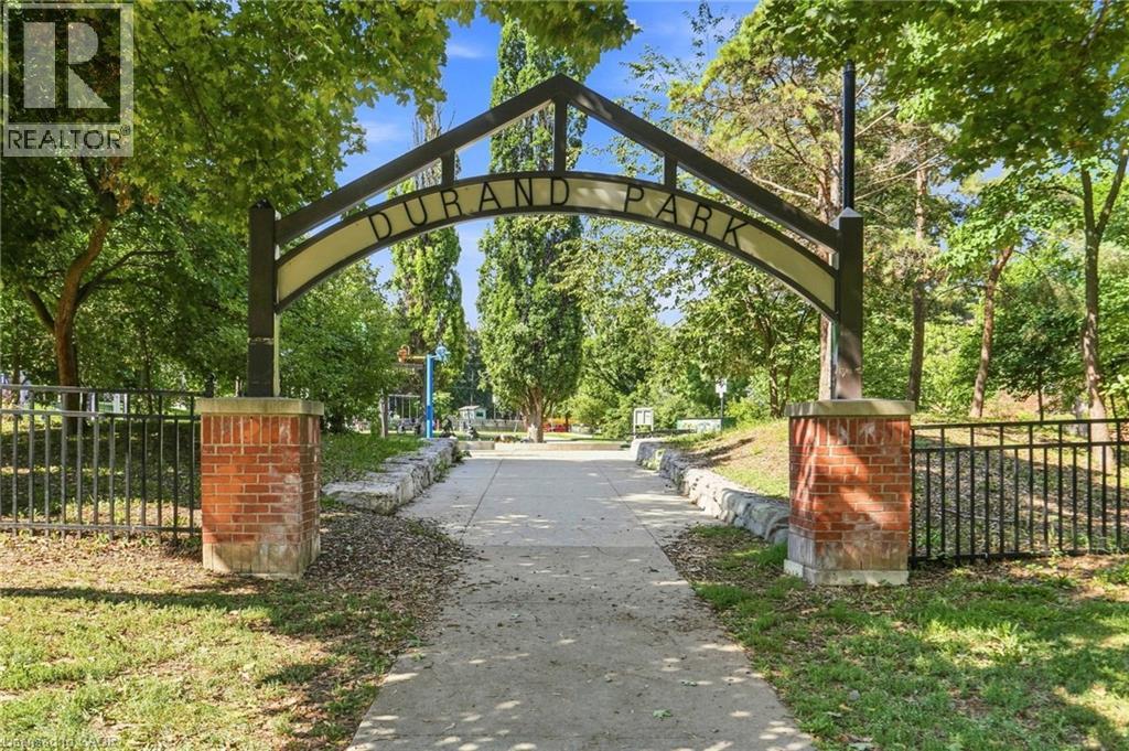 90 Charlton Avenue W Unit# 201, Hamilton, Ontario  L8P 0B4 - Photo 37 - 40856576