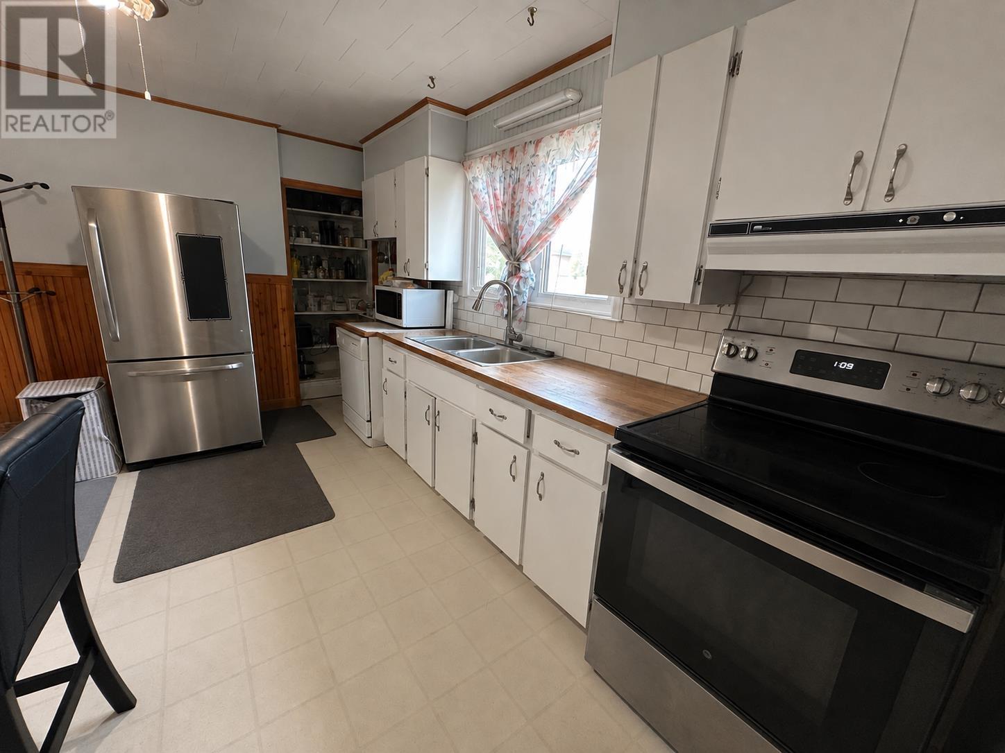 120 Dickenson Rd, Balmertown, Ontario  P0V 1C0 - Photo 4 - TB2602442