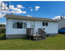 120 Dickenson RD, Balmertown, Ontario