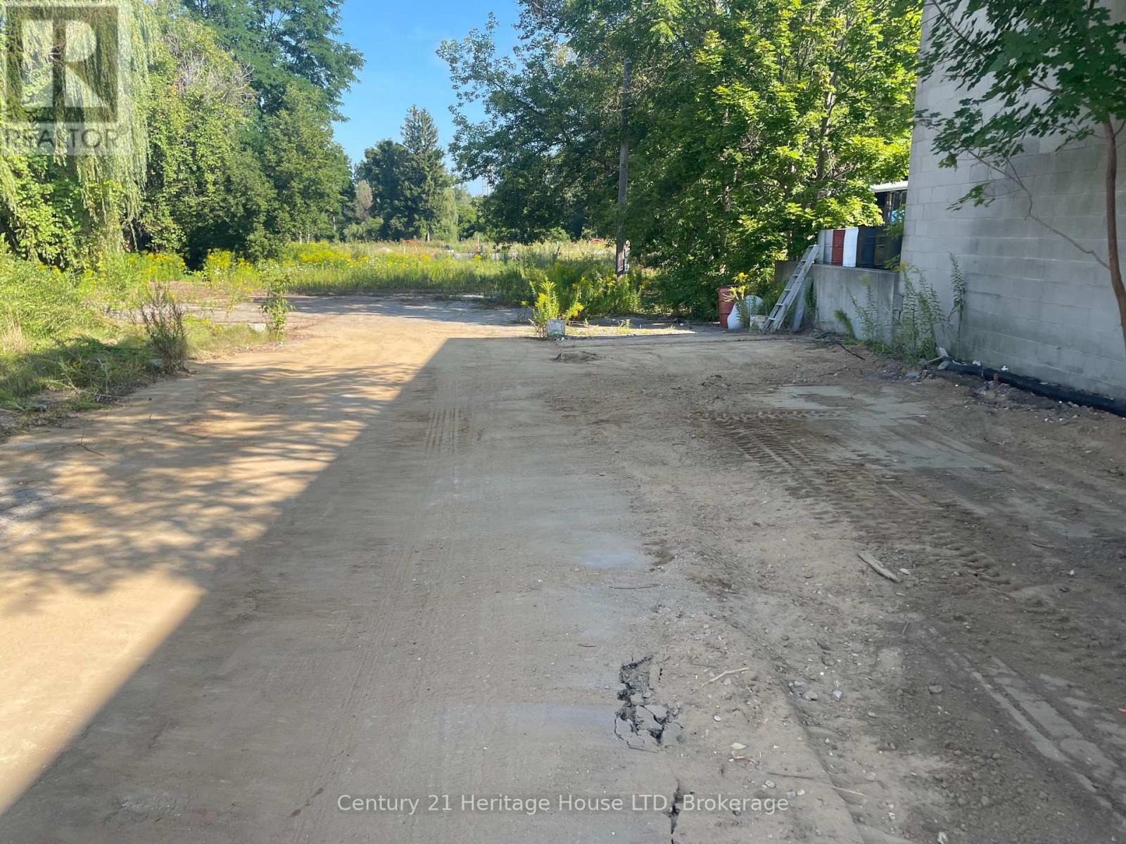 335 Queensway W S, Norfolk, Ontario  N3Y 2M9 - Photo 2 - X13700600