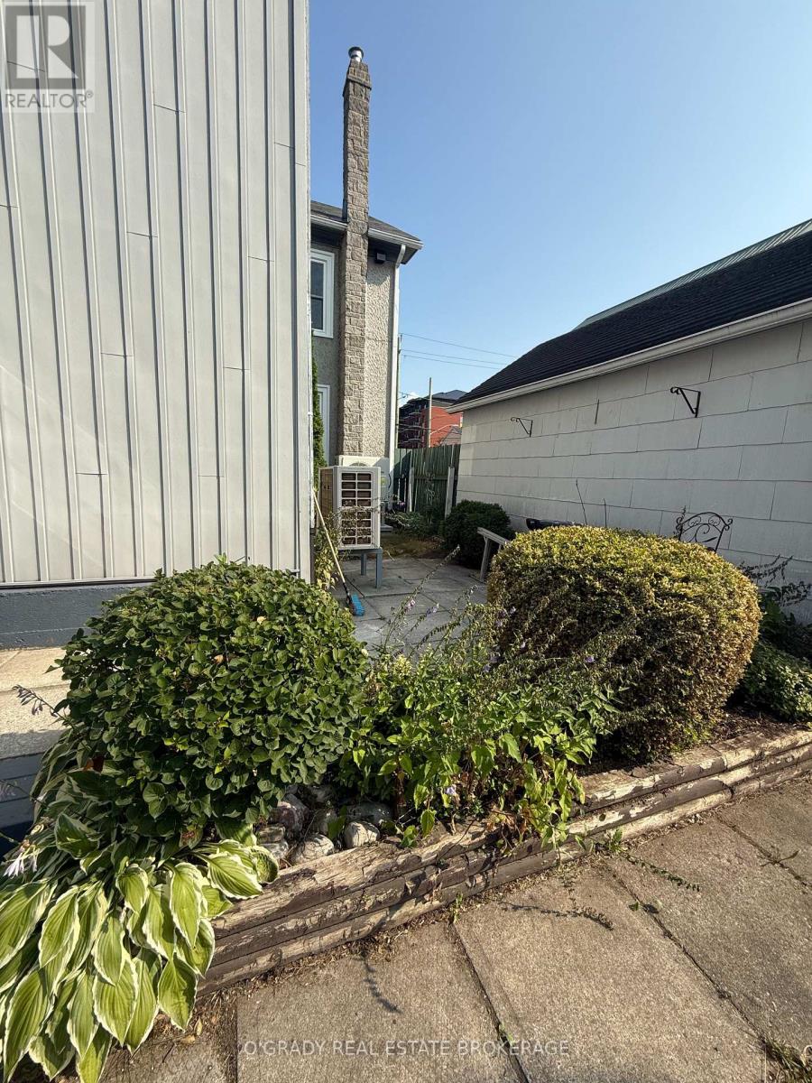 28 James Street E, Brockville, Ontario  K6V 1K2 - Photo 3 - X13500442