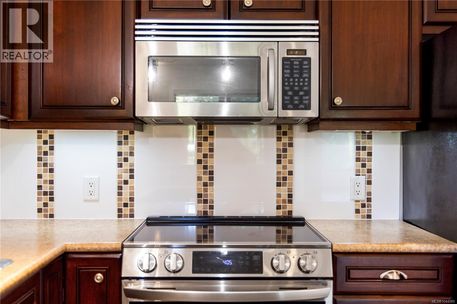204 1325 Bear Mountain Pkwy S, Langford, British Columbia V9B 6T8 - Photo 12 - 1044085