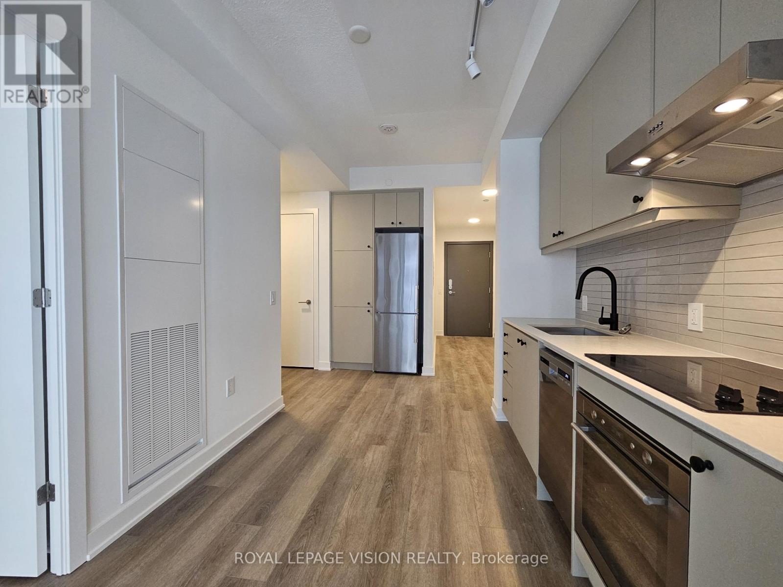 911 - 9 Tecumseth Street, Toronto, Ontario M5V 3G4 - Photo 5 - C13700422