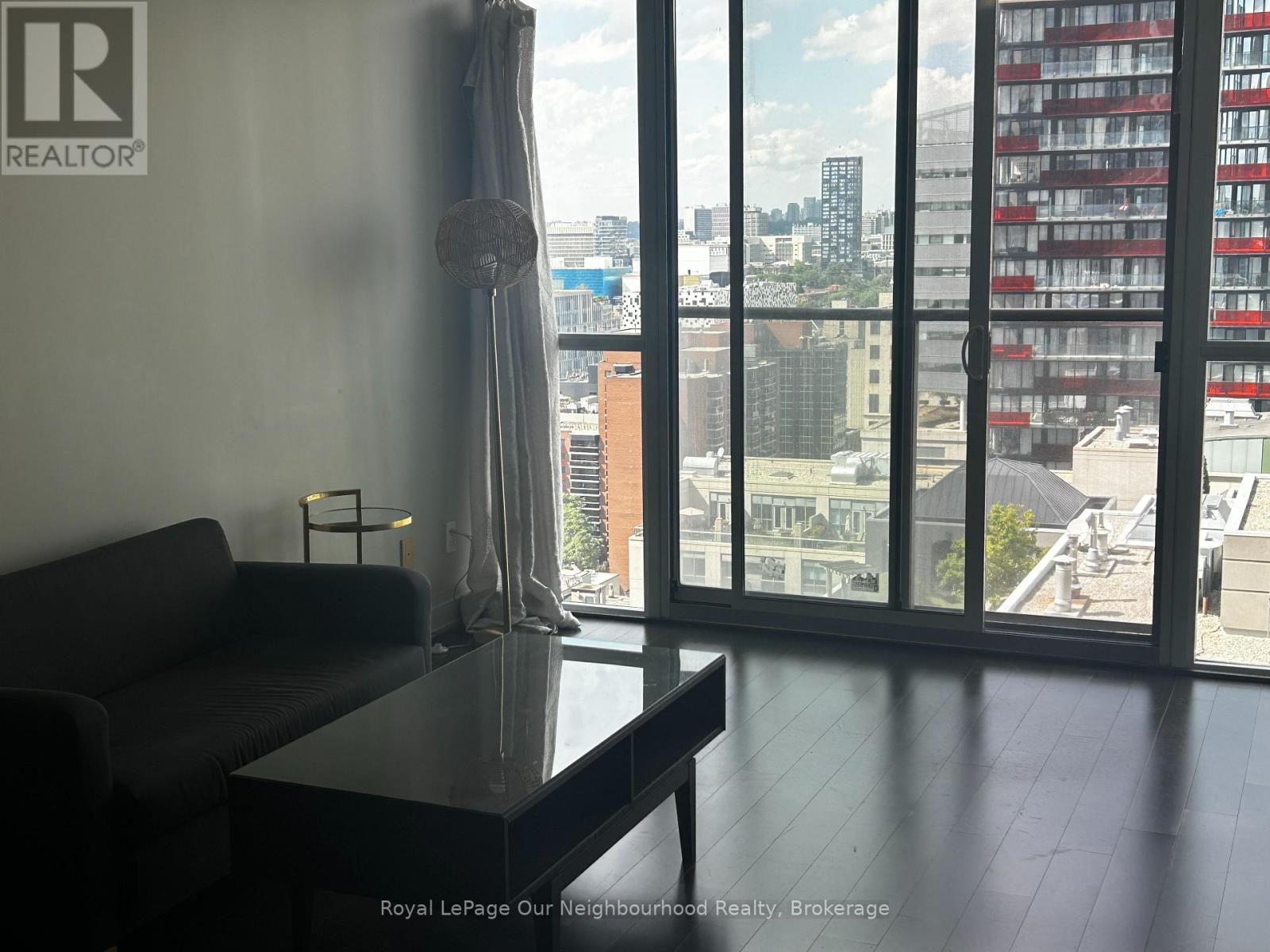 2106 - 126 Simcoe Street, Toronto, Ontario M5H 4E6 - Photo 12 - C13700474