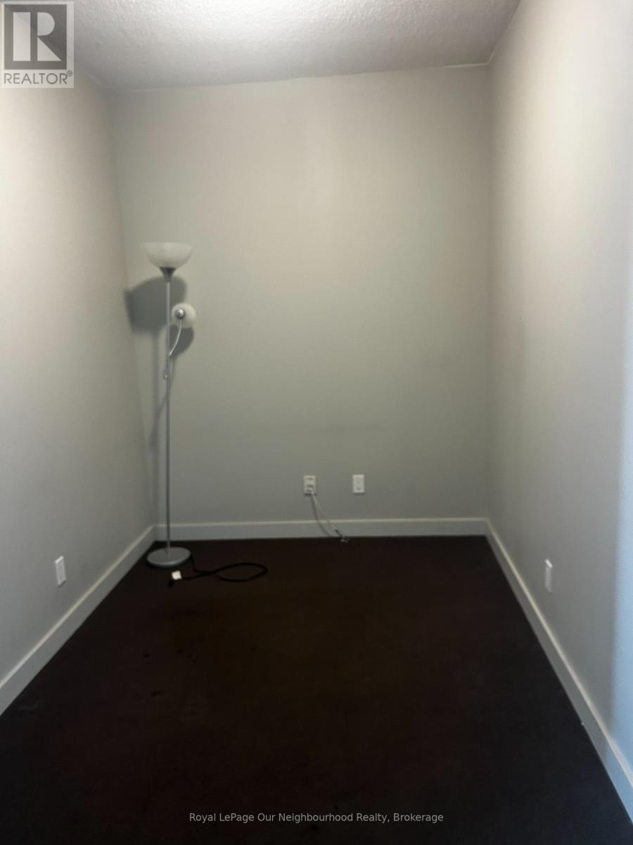 2106 - 126 Simcoe Street, Toronto, Ontario M5H 4E6 - Photo 13 - C13700474