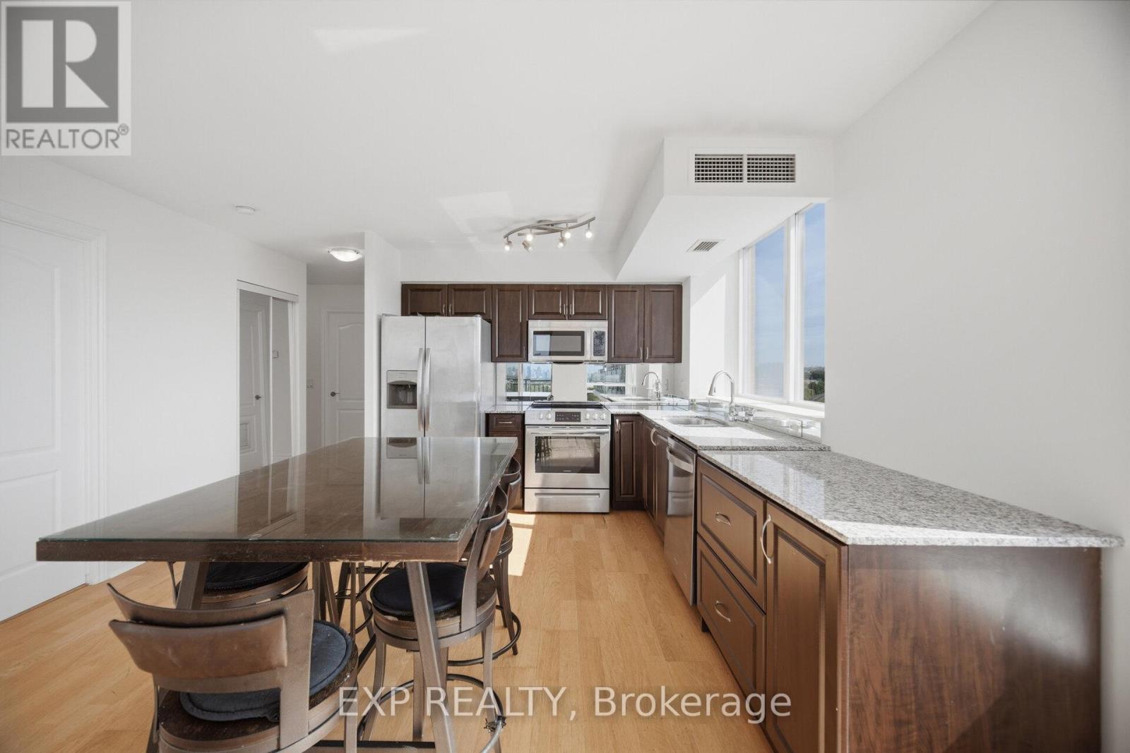 1103 - 1103 Leslie Street, Toronto, Ontario M3C 4G8 - Photo 8 - C13700594