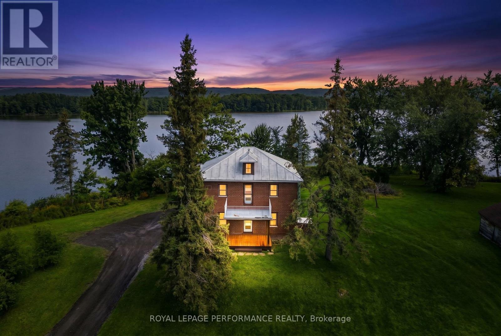 2970 Bay Road, Champlain, Ontario K0B 1K0 - Photo 2 - X13167270