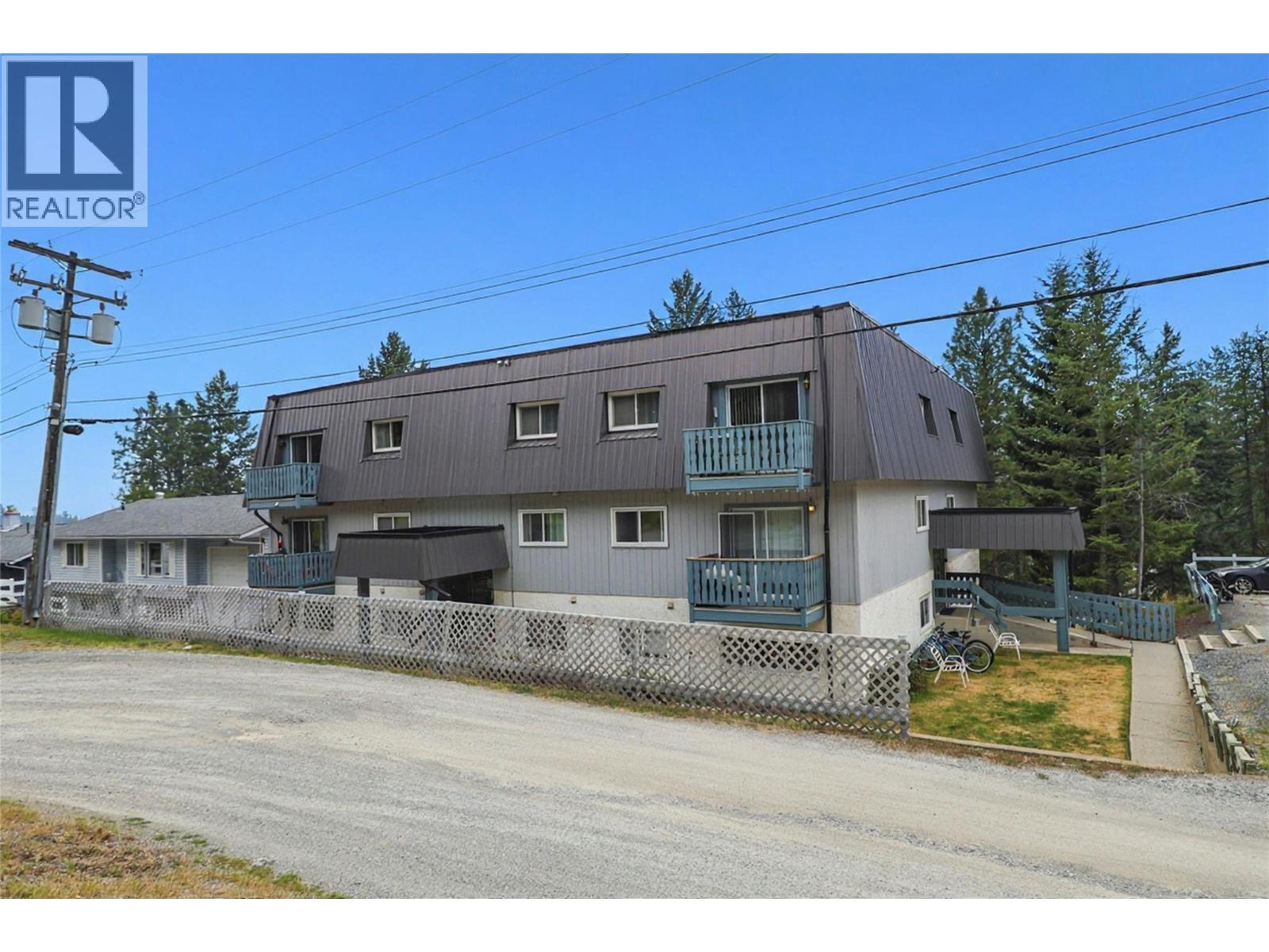 650 Knighton Road Unit# 3, Kimberley, British Columbia V1A 1E2 - Photo 2 - 10397844