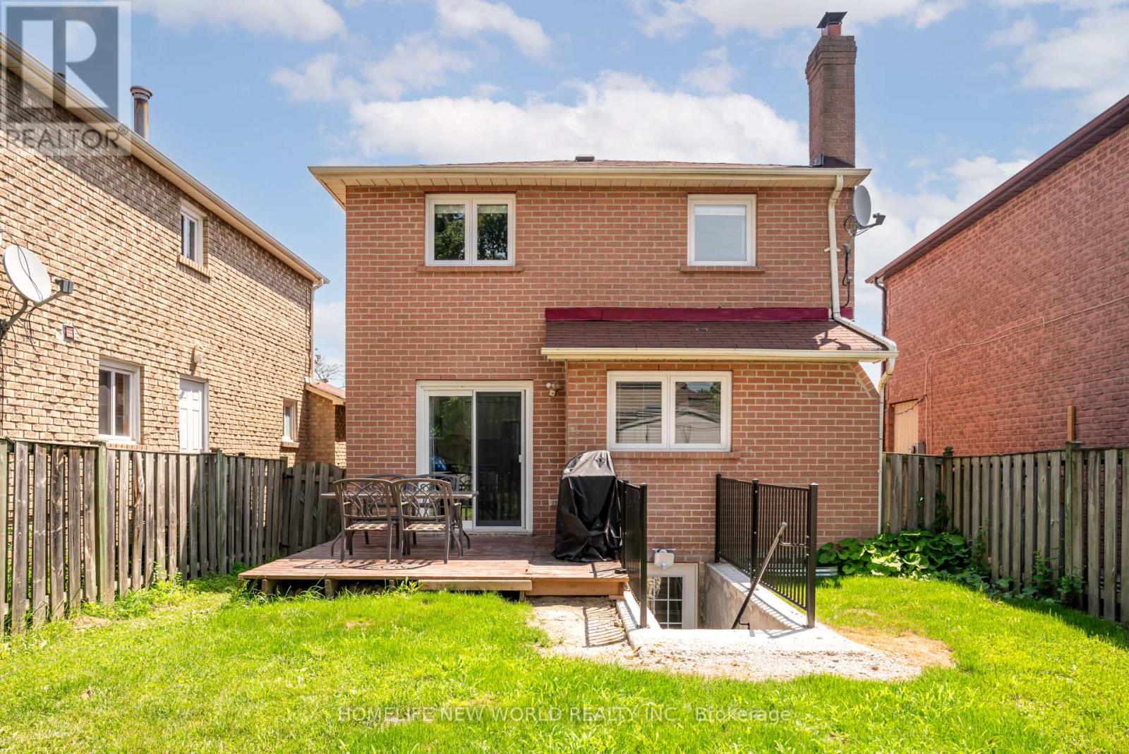 89 Chatfield Drive, Ajax, Ontario L1T 2J4 - Photo 30 - E13700290