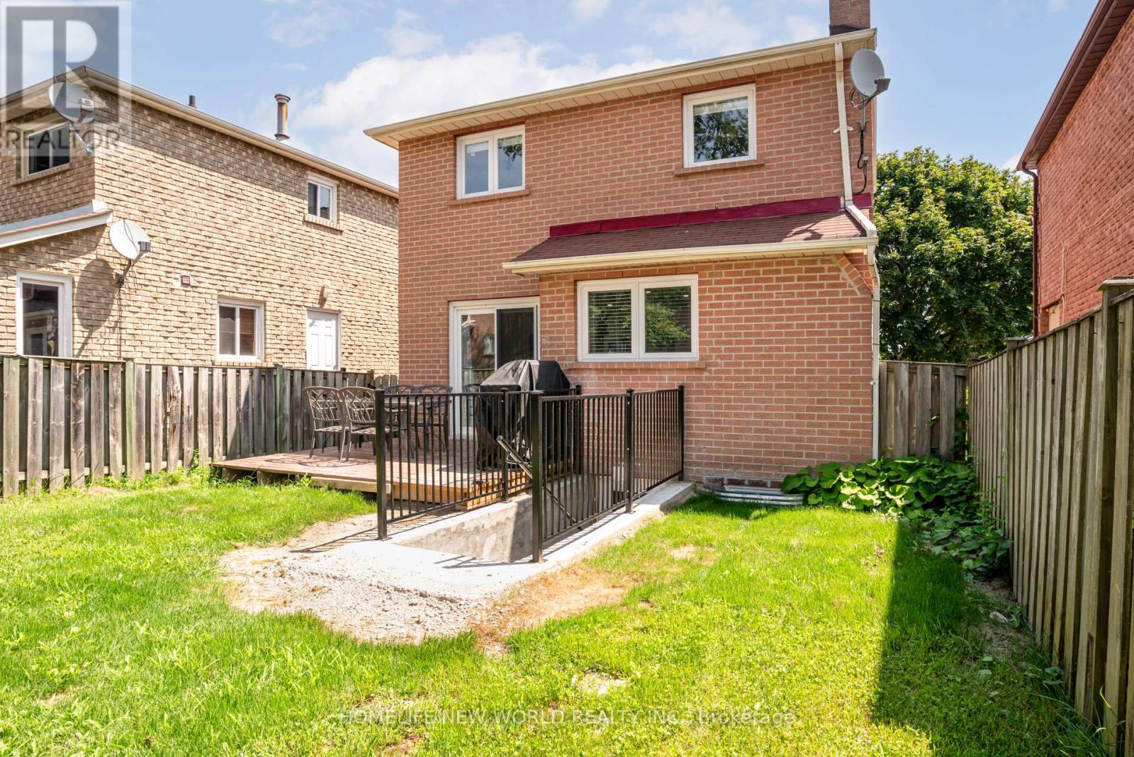89 Chatfield Drive, Ajax, Ontario L1T 2J4 - Photo 32 - E13700290