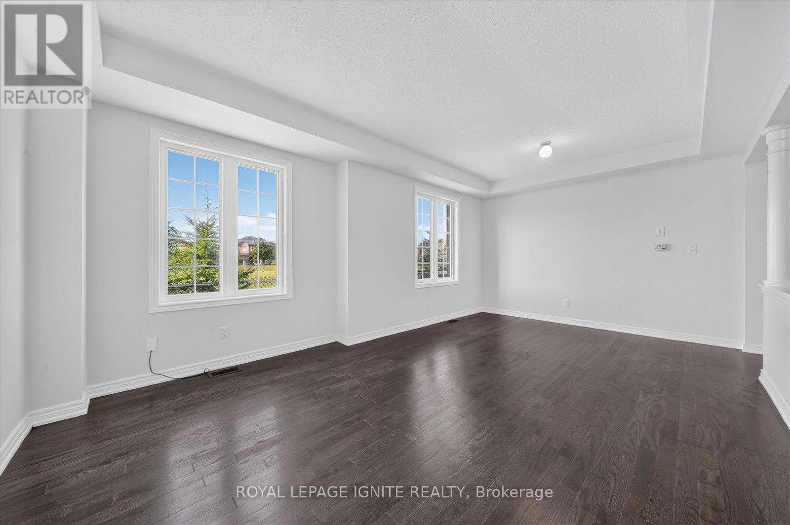 188 Douglas Kemp Crescent, Clarington, Ontario L1C 7E4 - Photo 6 - E13700328