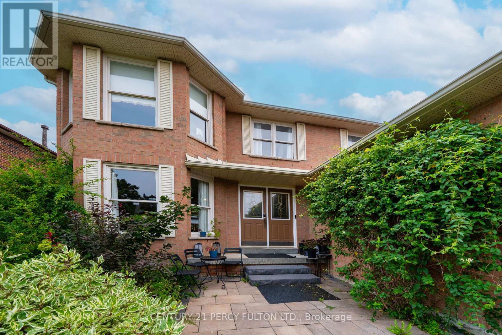 1951 Rosebank Road, Pickering, Ontario  L1V 1P7 - Photo 3 - E13700418