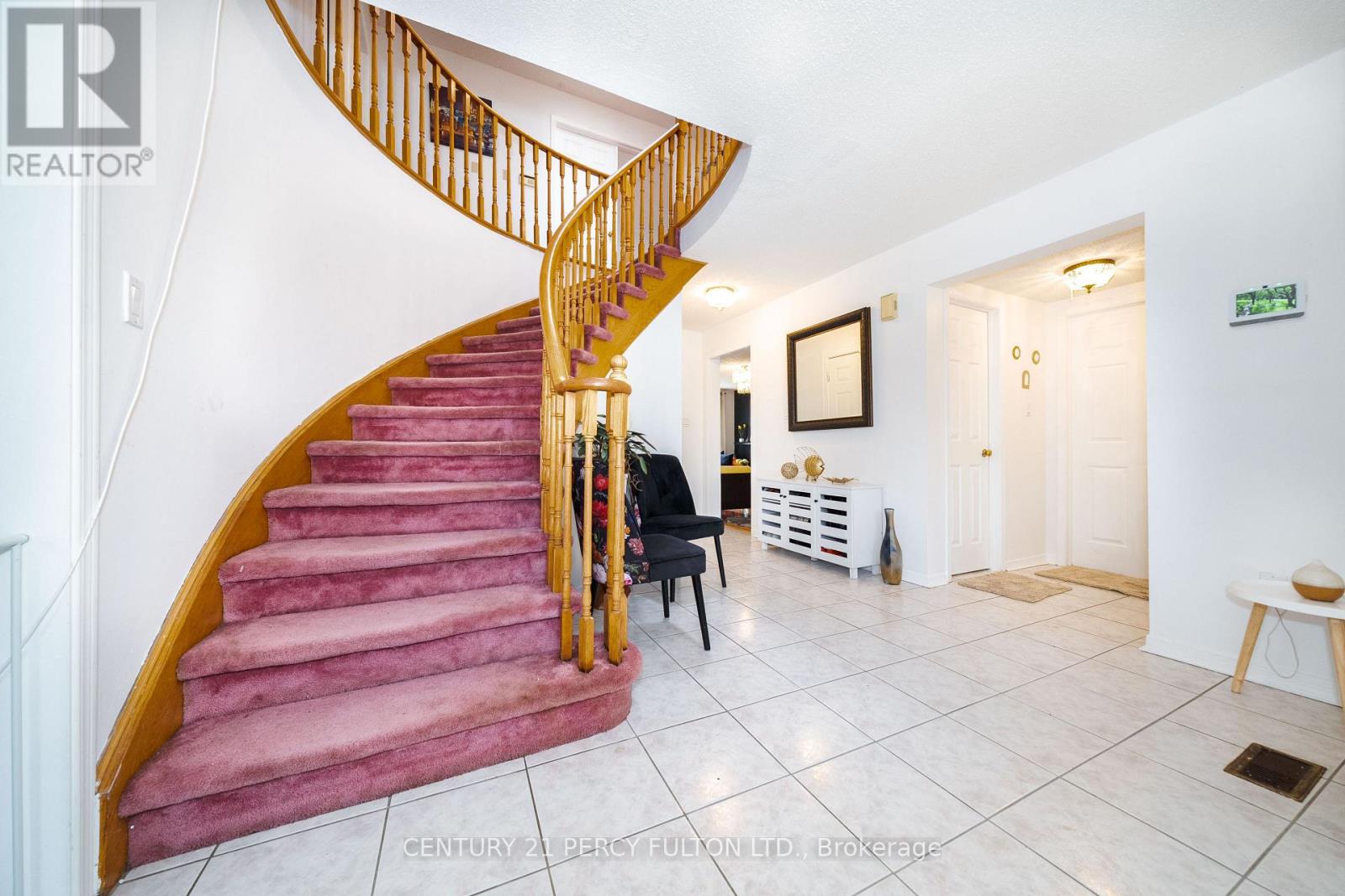 1951 Rosebank Road, Pickering, Ontario  L1V 1P7 - Photo 4 - E13700418