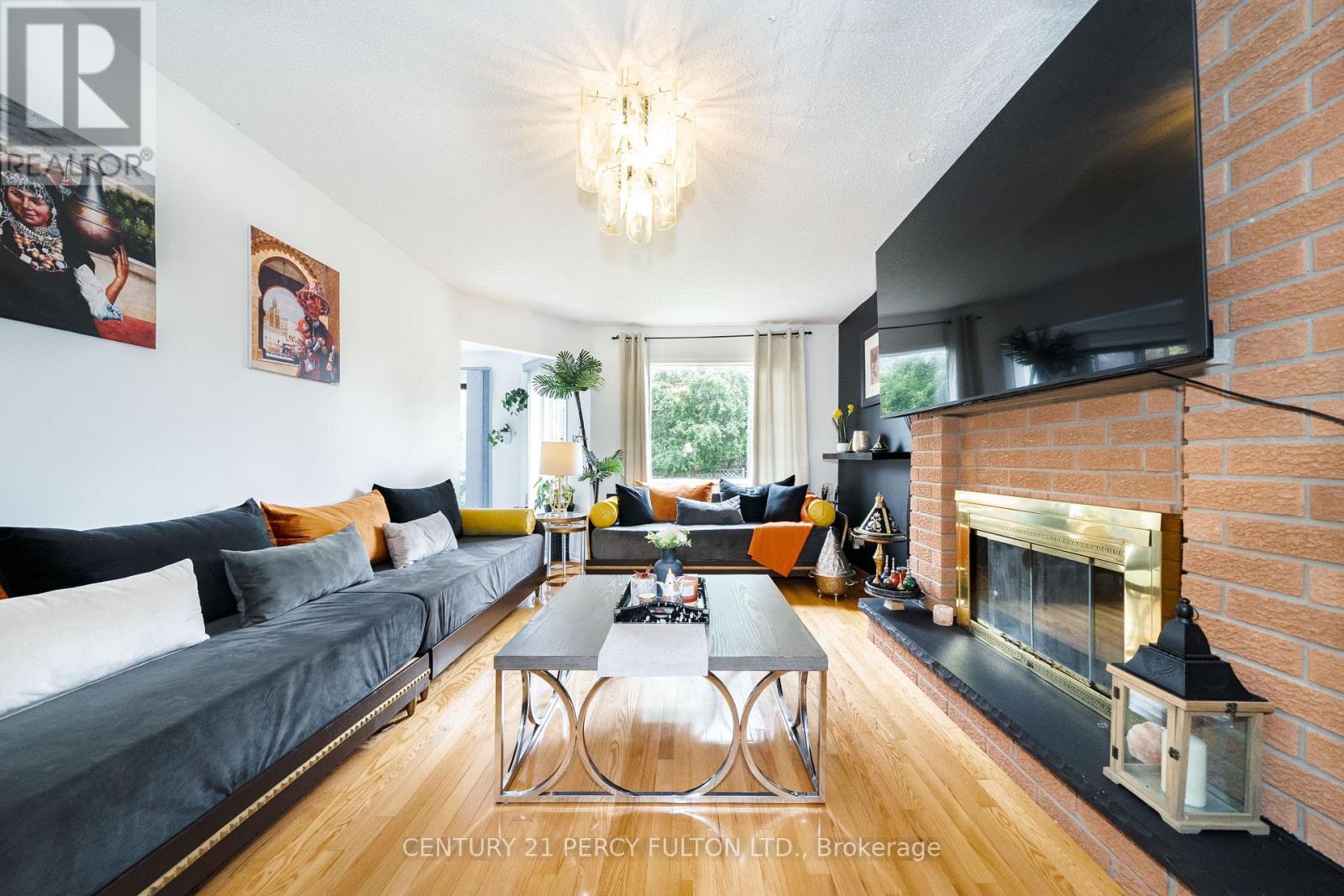 1951 Rosebank Road, Pickering, Ontario  L1V 1P7 - Photo 7 - E13700418