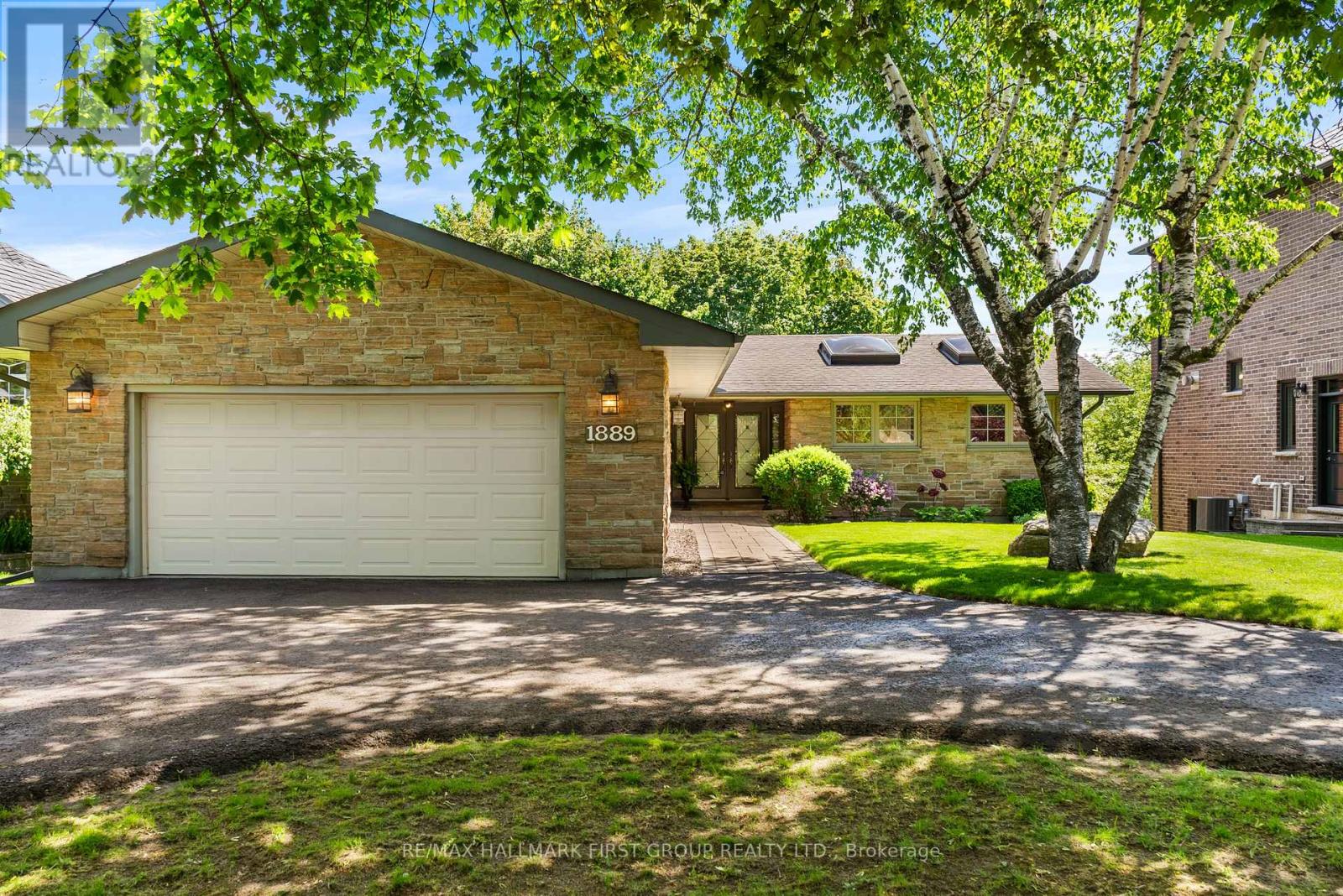 1889 APPLEVIEW ROAD, Pickering, Ontario