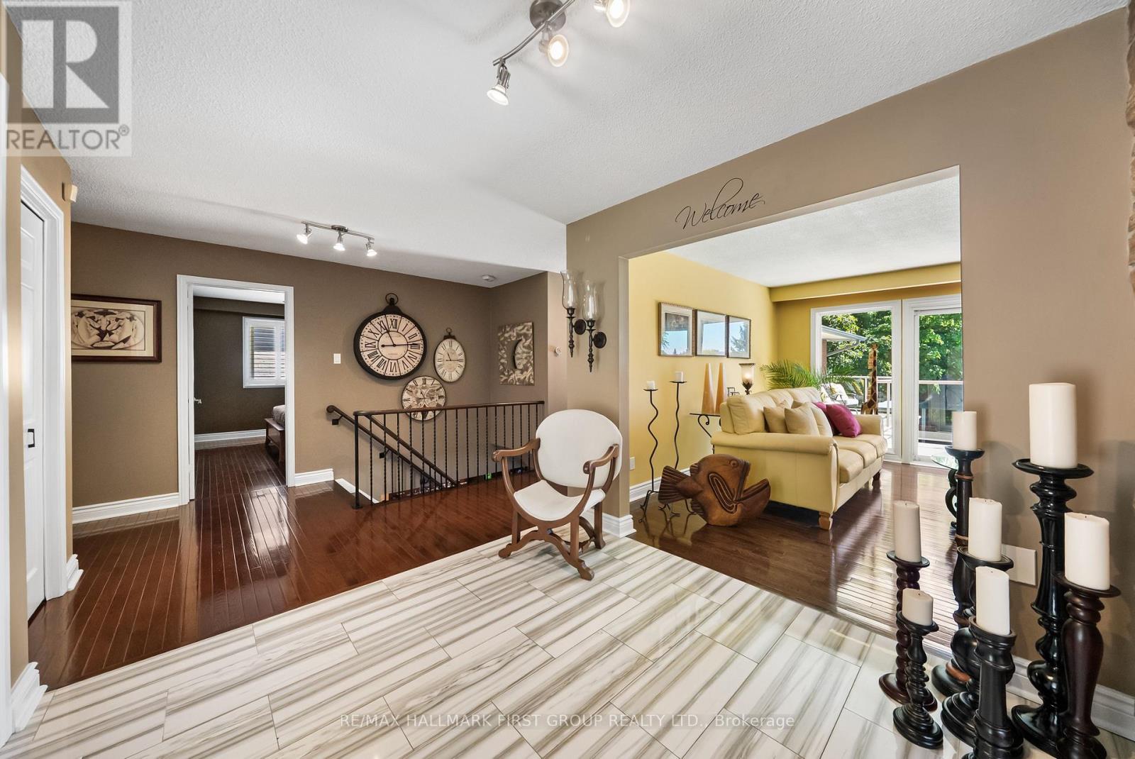 1889 Appleview Road, Pickering, Ontario  L1V 1T7 - Photo 4 - E13700436