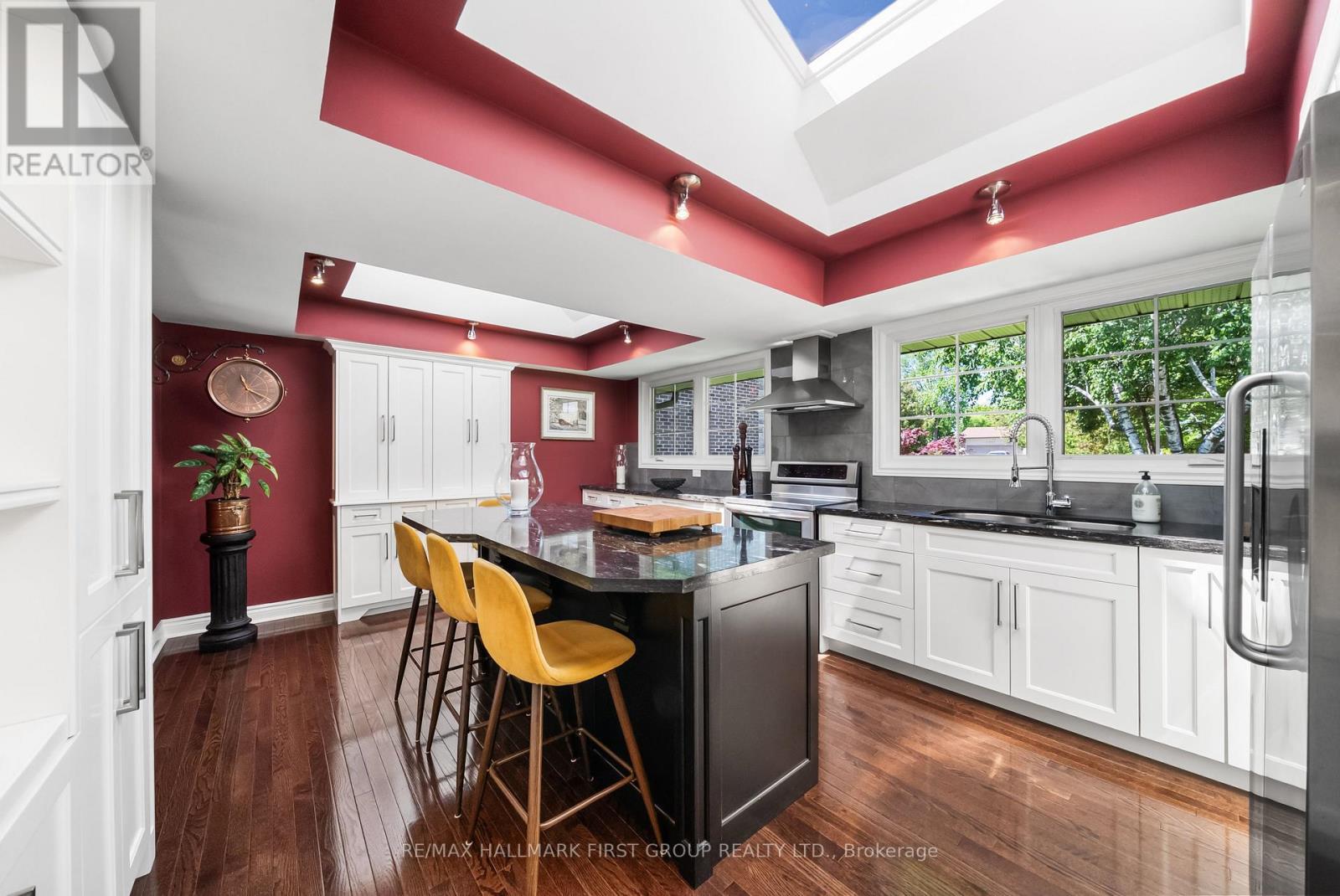 1889 Appleview Road, Pickering, Ontario  L1V 1T7 - Photo 5 - E13700436
