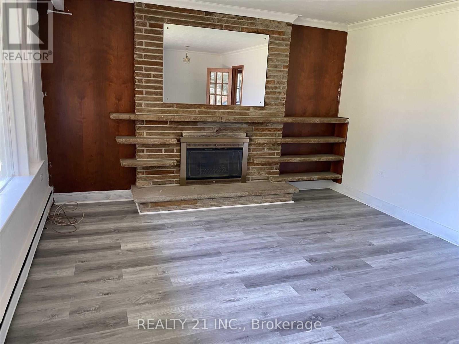 56 Galloway Road, Toronto, Ontario  M1E 1W5 - Photo 3 - E13700462