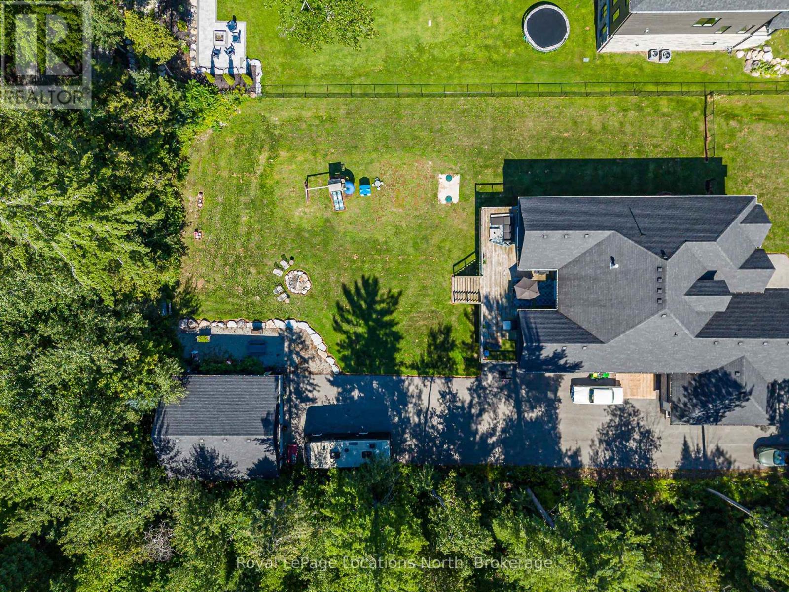 26 Spruce Street, Tiny, Ontario  L0L 1P1 - Photo 6 - S13700524