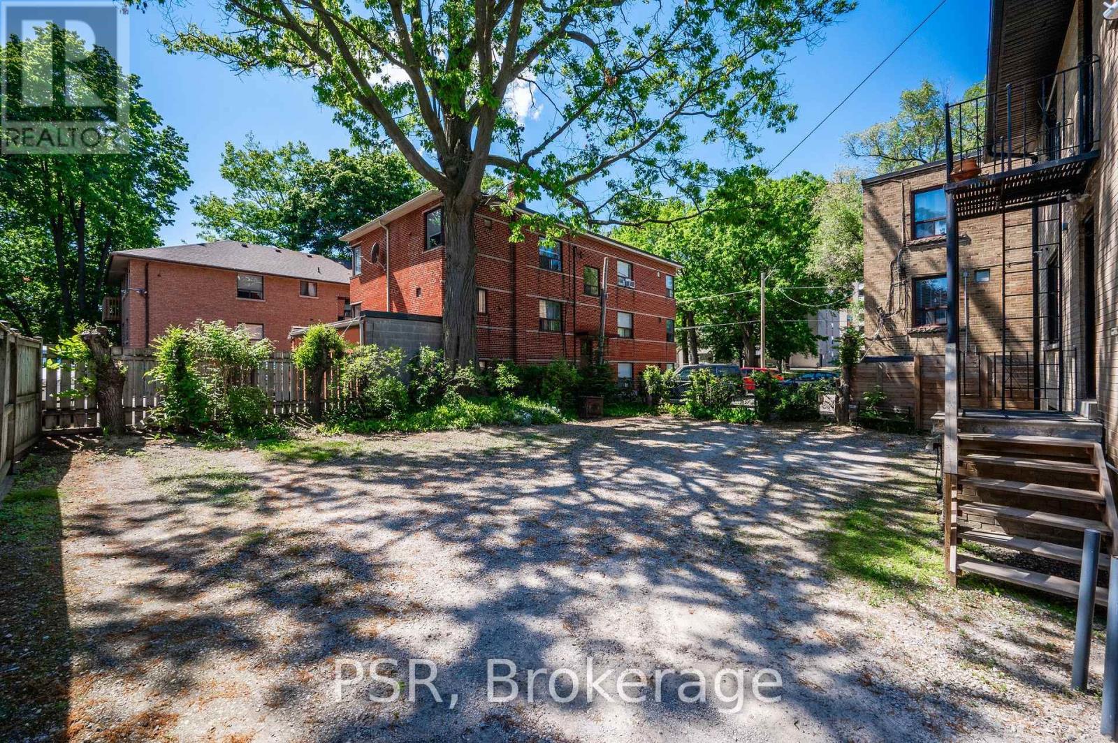 Lower A - 76 Thirty Fifth Street N, Toronto (Long Branch), Ontario  M8W 3K4 - Photo 13 - W13700550