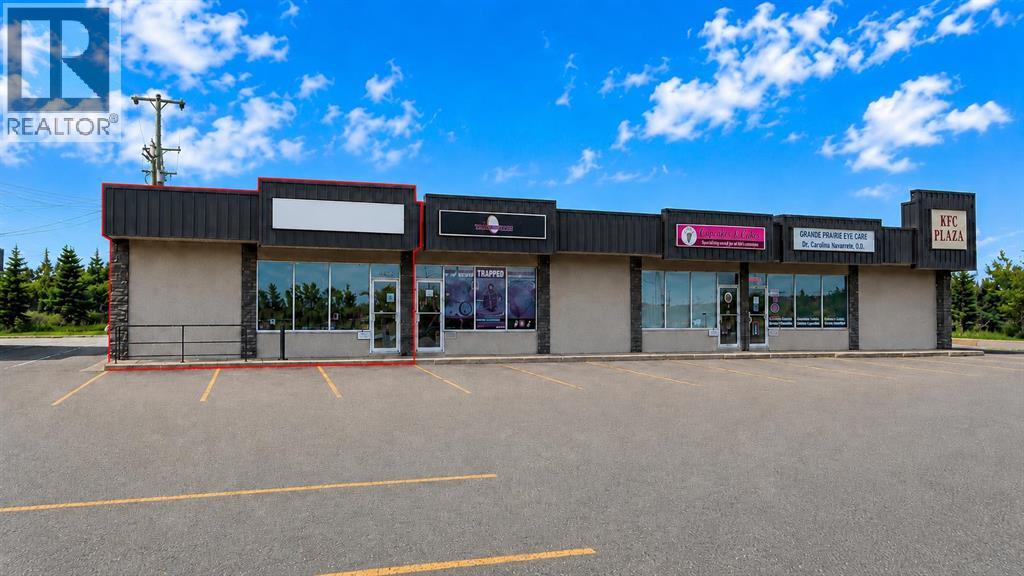 10811 100 Street, Grande Prairie, Alberta  T8V 2M7 - Photo 2 - A2338339