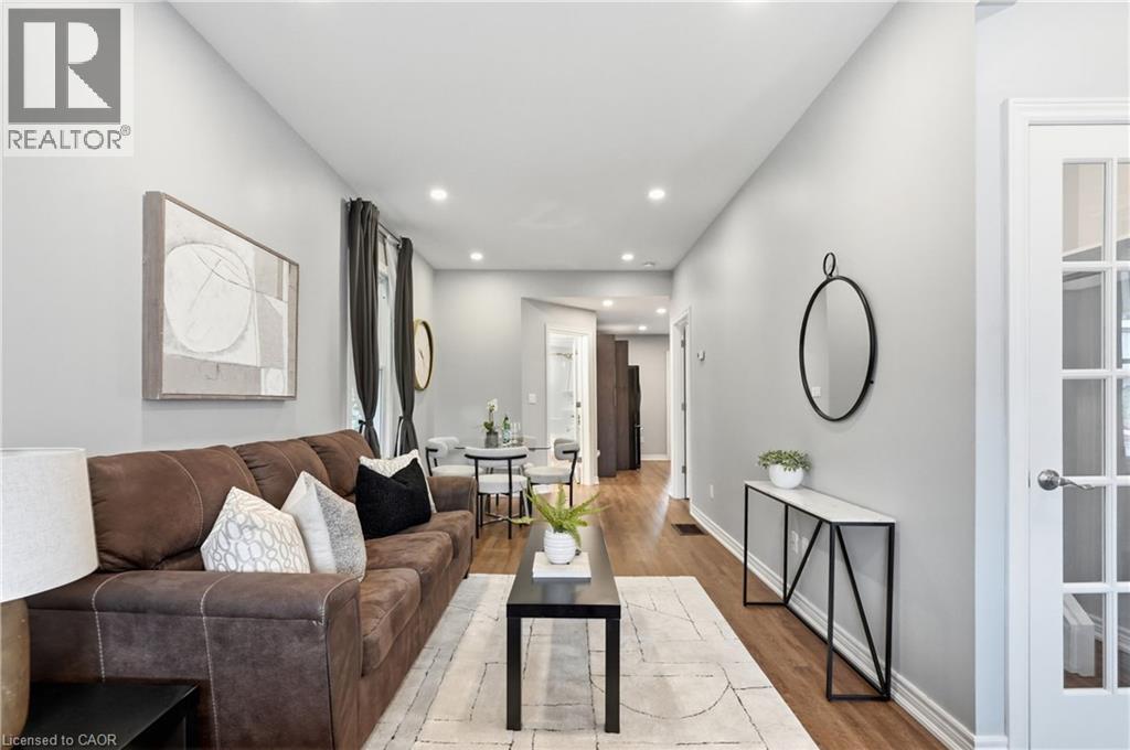 241 Rosslyn Avenue N, Hamilton, Ontario  L8L 7P9 - Photo 8 - 40856724