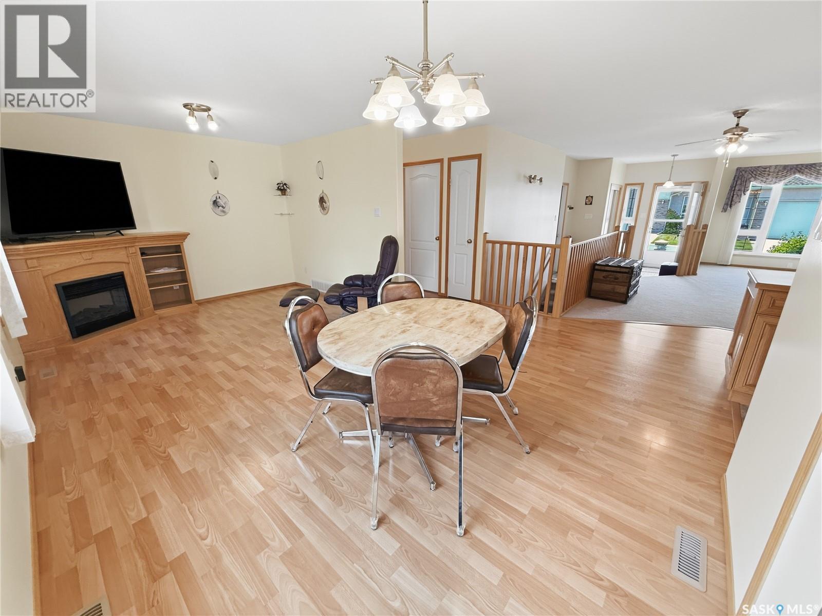 243 165 Robert Street W, Swift Current, Saskatchewan  S9H 5E7 - Photo 10 - SK045998