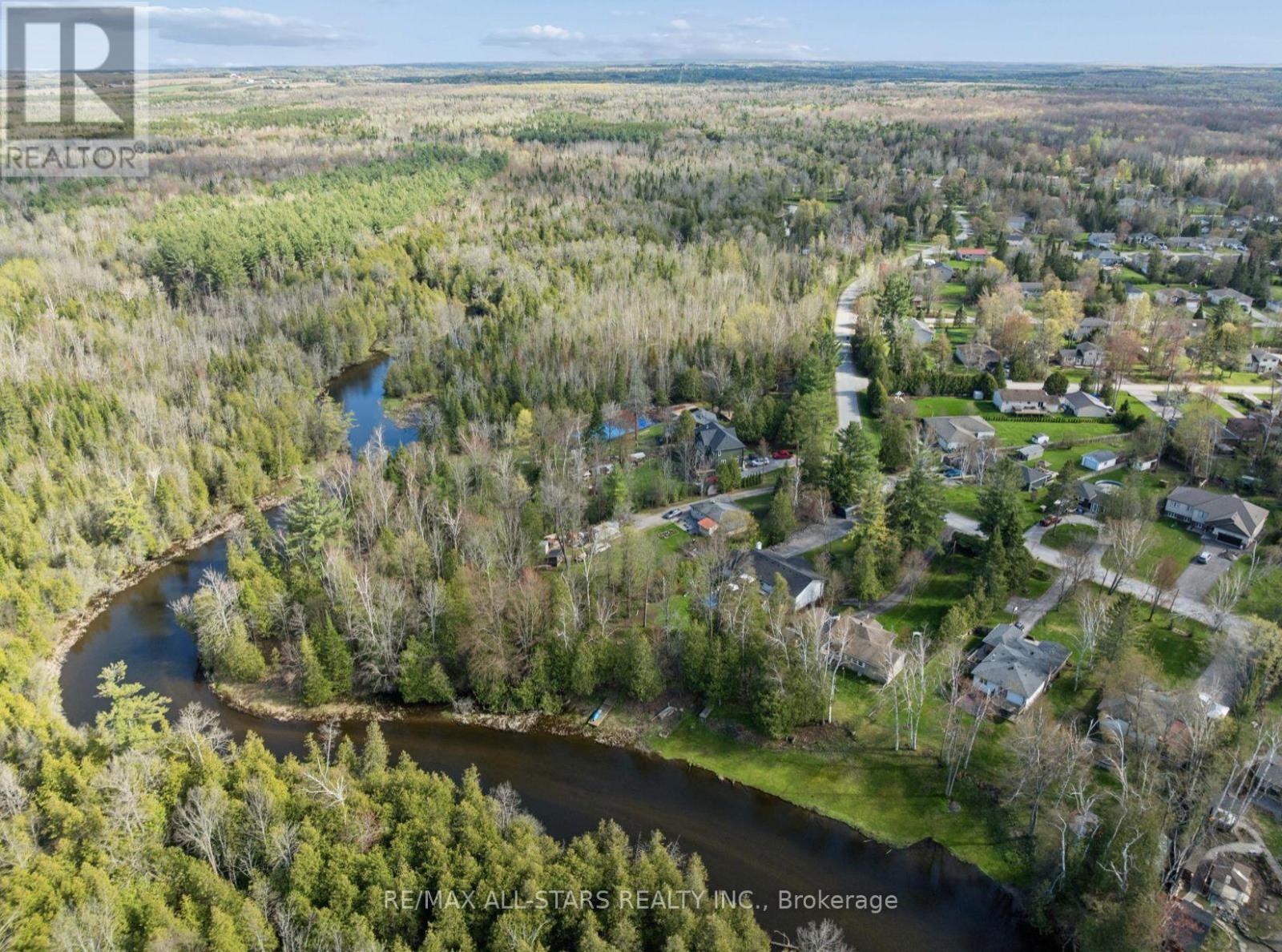 127 Pinecrest Road, Georgina, Ontario  L0E 1N0 - Photo 45 - N13700276